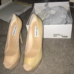 Steve Madden Nude Open Toe Heels